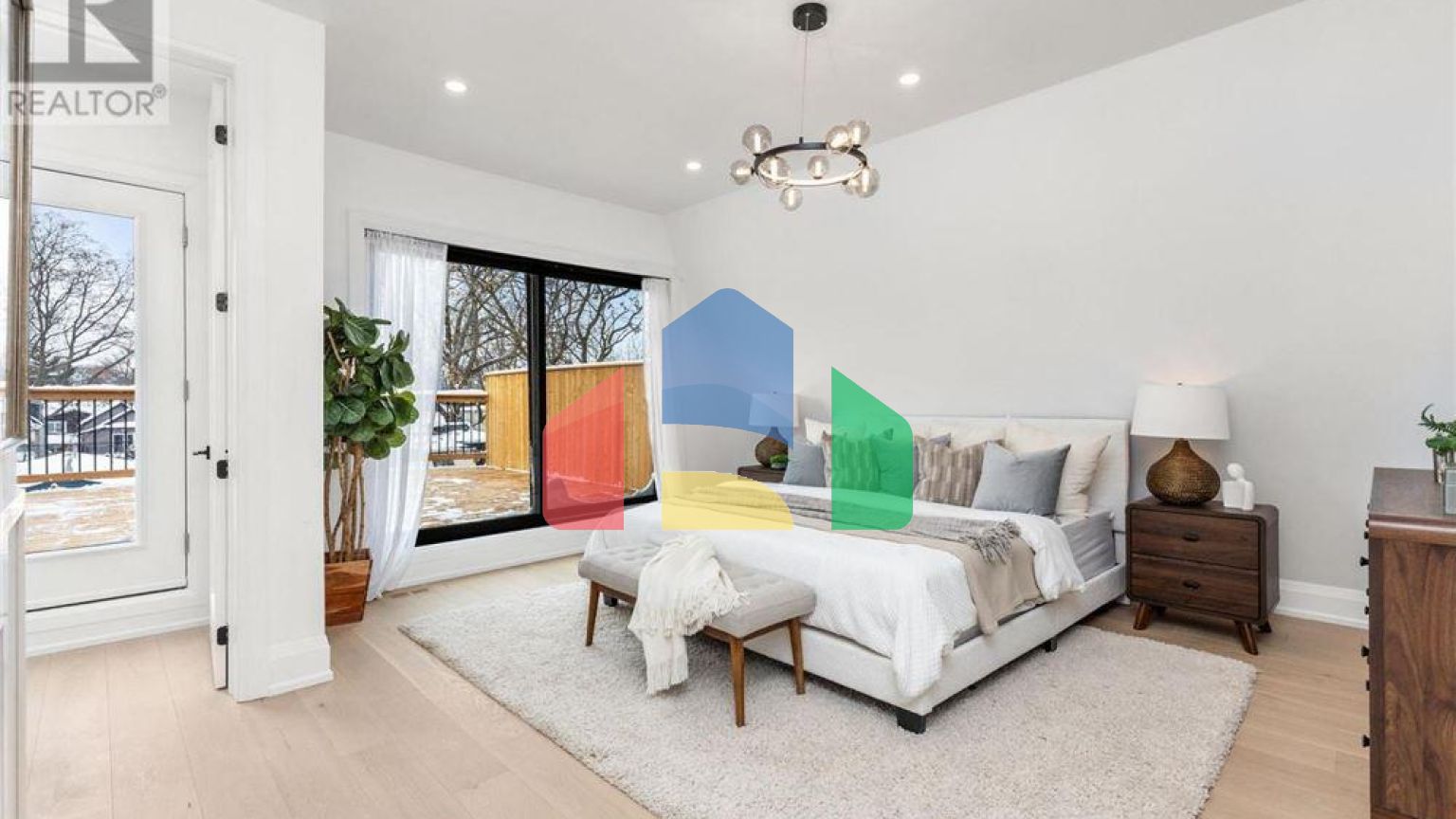 Residential - Single Family Home - Toronto, Canada - Canada