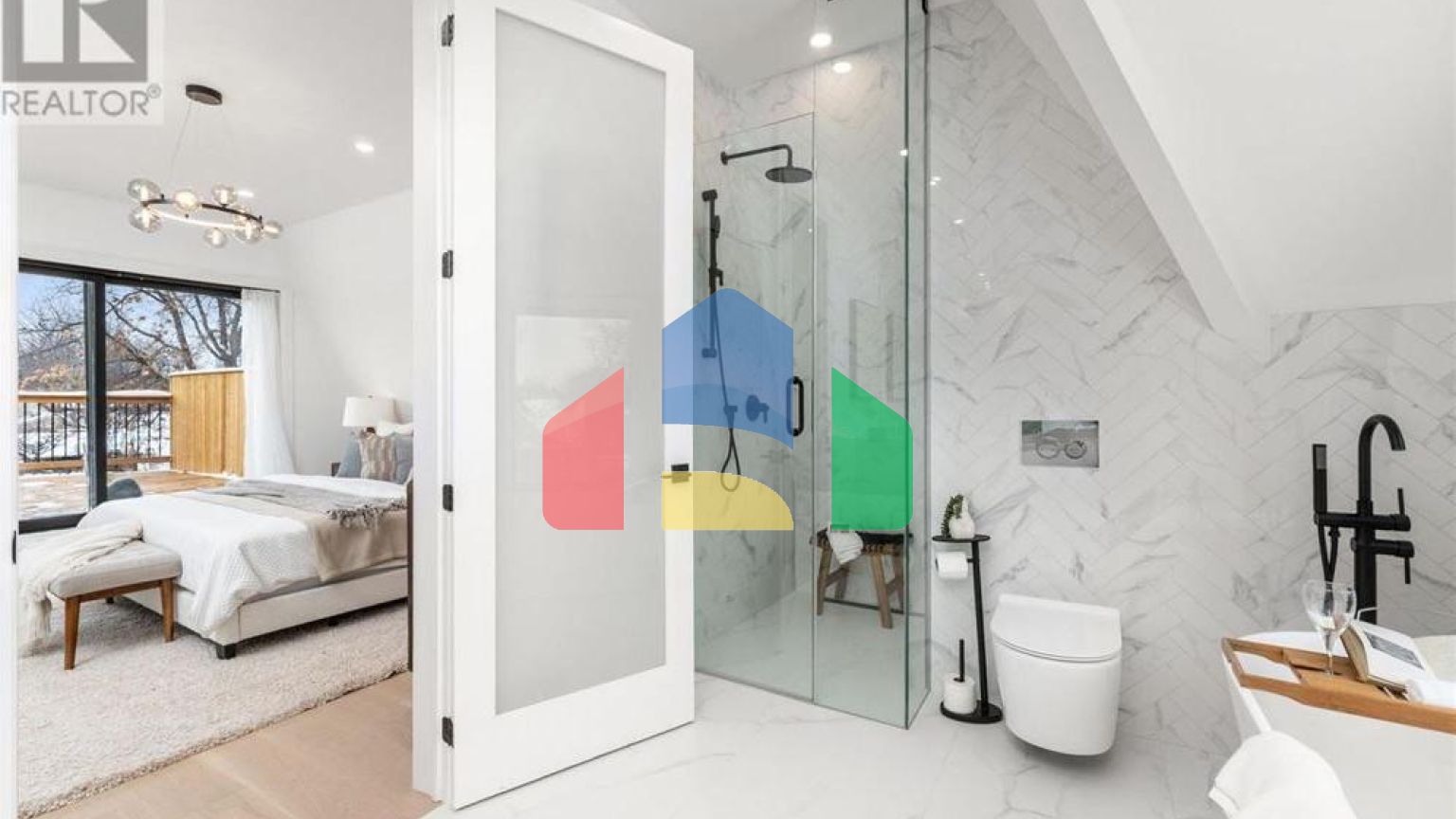 Residential - Single Family Home - Toronto, Canada - Canada