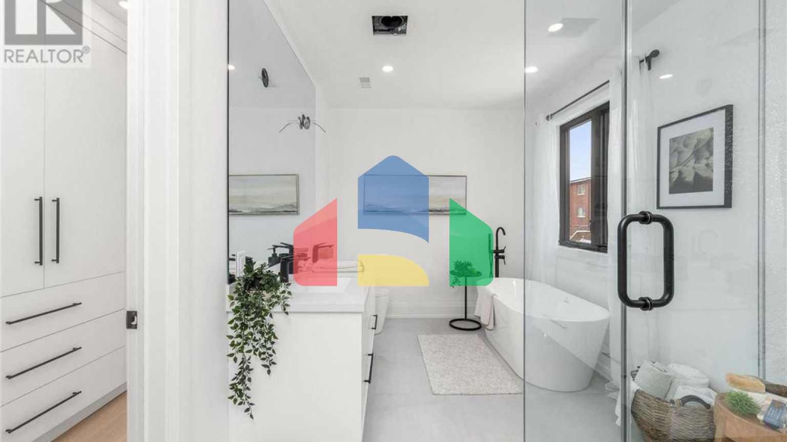 Residential - Single Family Home - Toronto, Canada - Canada