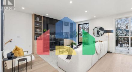 Residential - Single Family Home - Toronto, Canada - Canada