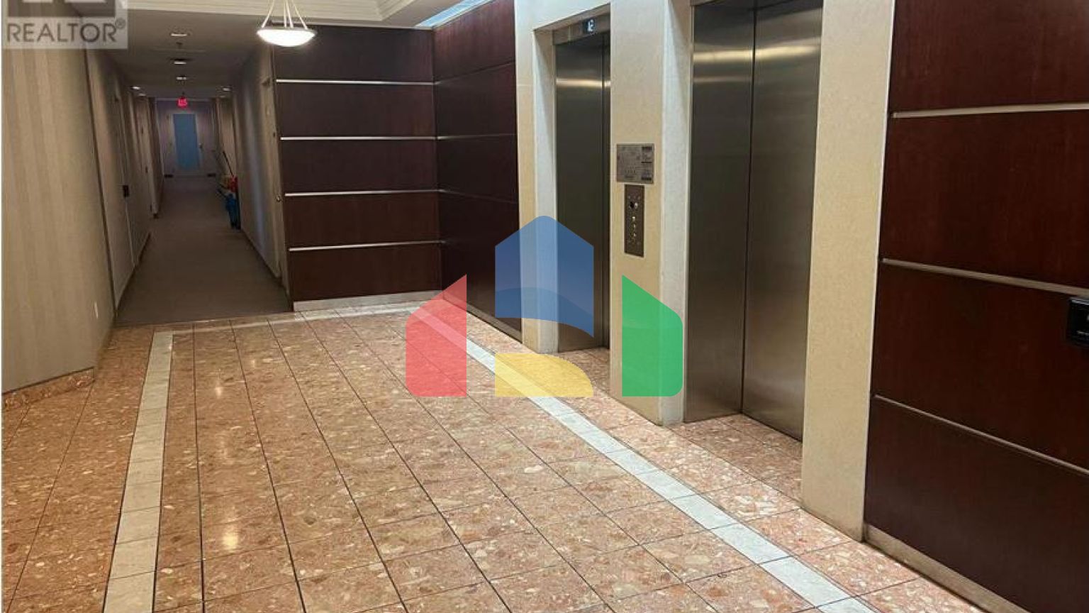 Residential - Condo/Apartment - Toronto, Canada - Canada