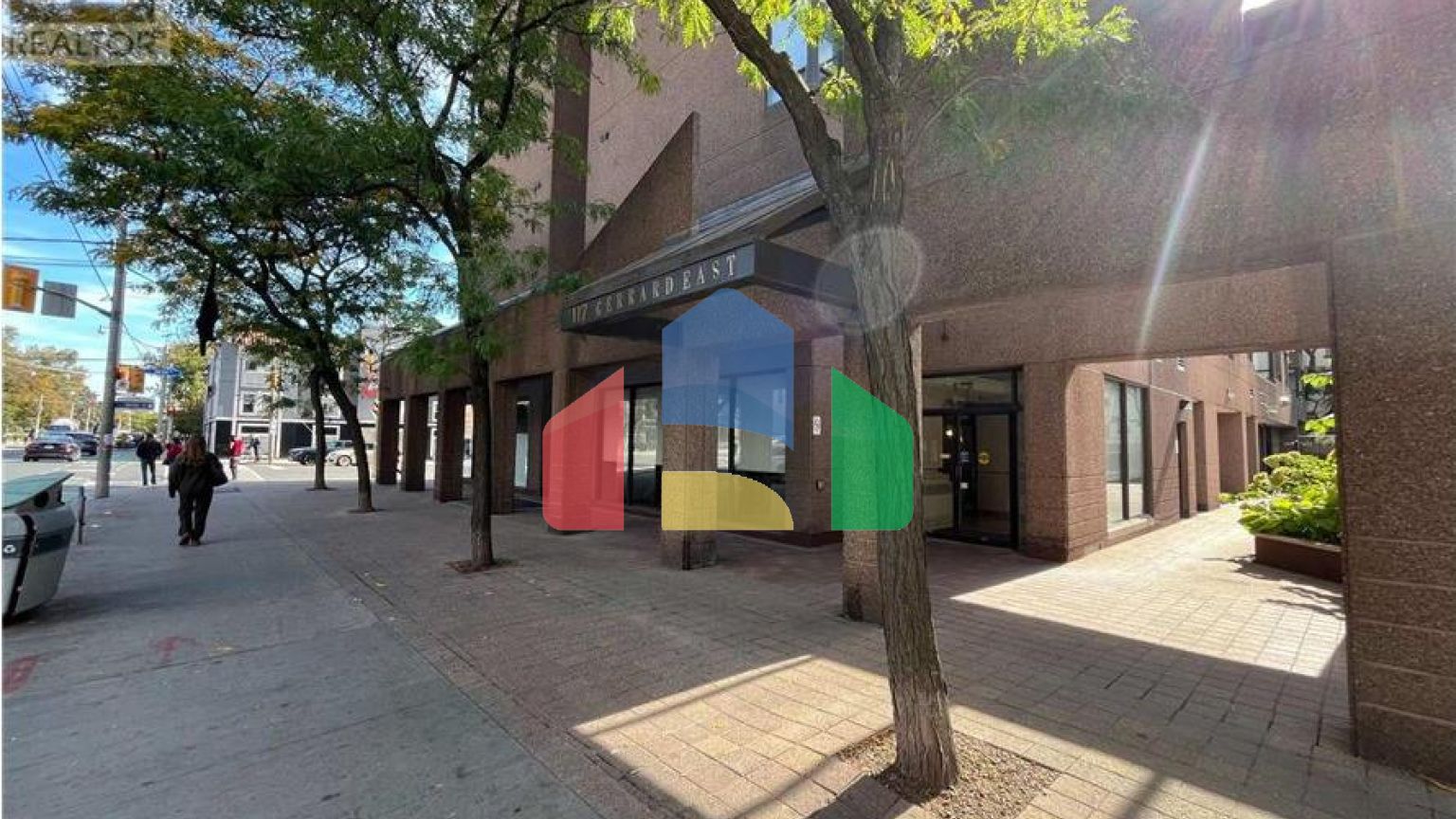 Residential - Condo/Apartment - Toronto, Canada - Canada