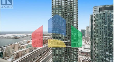 Residential - Single Family Home - Toronto, Canada - Canada