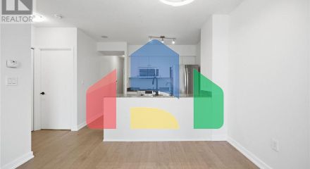 Residential - Single Family Home - Toronto, Canada - Canada