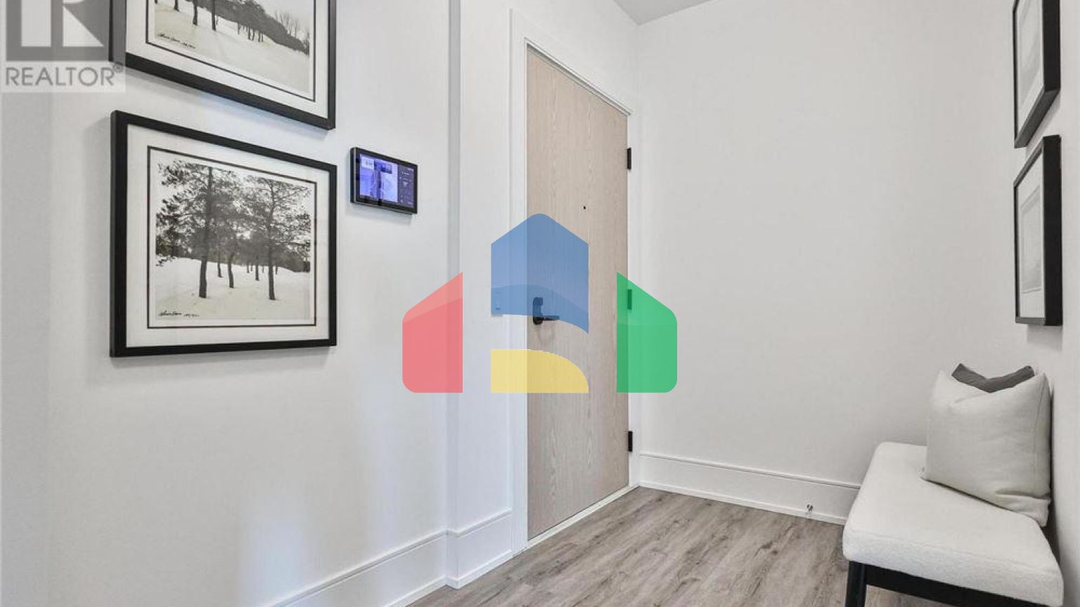 Residential - Condo/Apartment - Toronto, Canada - Canada