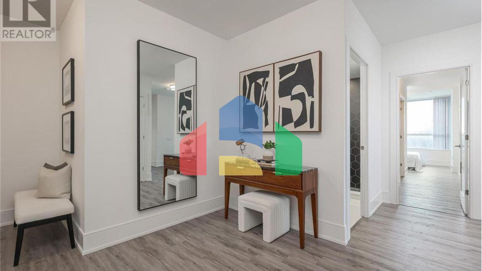 Residential - Condo/Apartment - Toronto, Canada - Canada