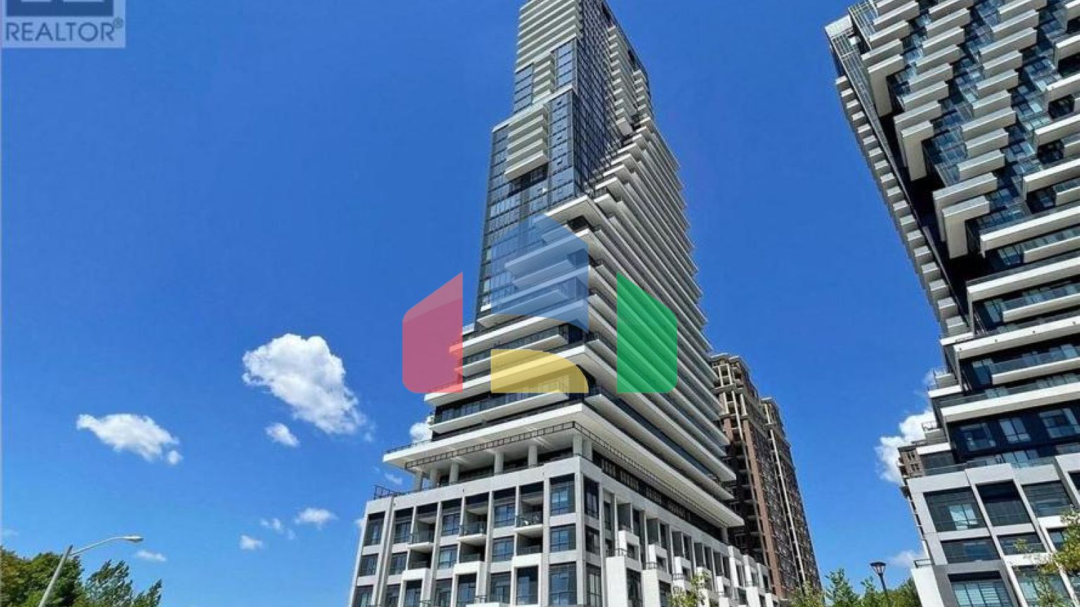 Residential - Condo/Apartment - Toronto, Canada - Canada