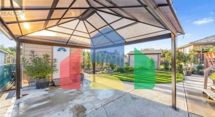 Residential - Single Family Home - Toronto, Canada - Canada