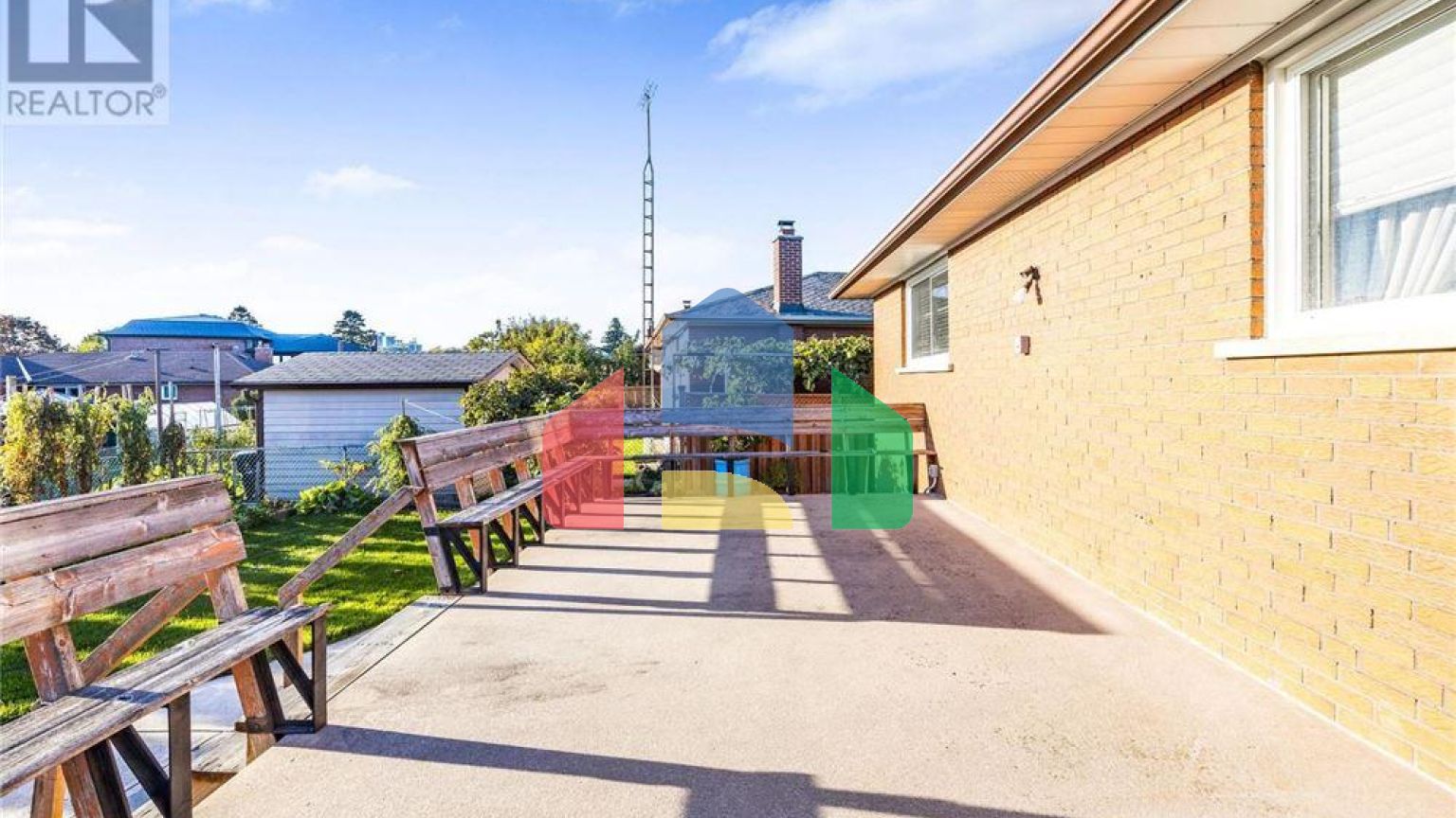 Residential - Single Family Home - Toronto, Canada - Canada