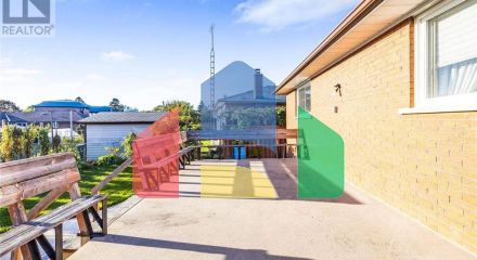 Residential - Single Family Home - Toronto, Canada - Canada