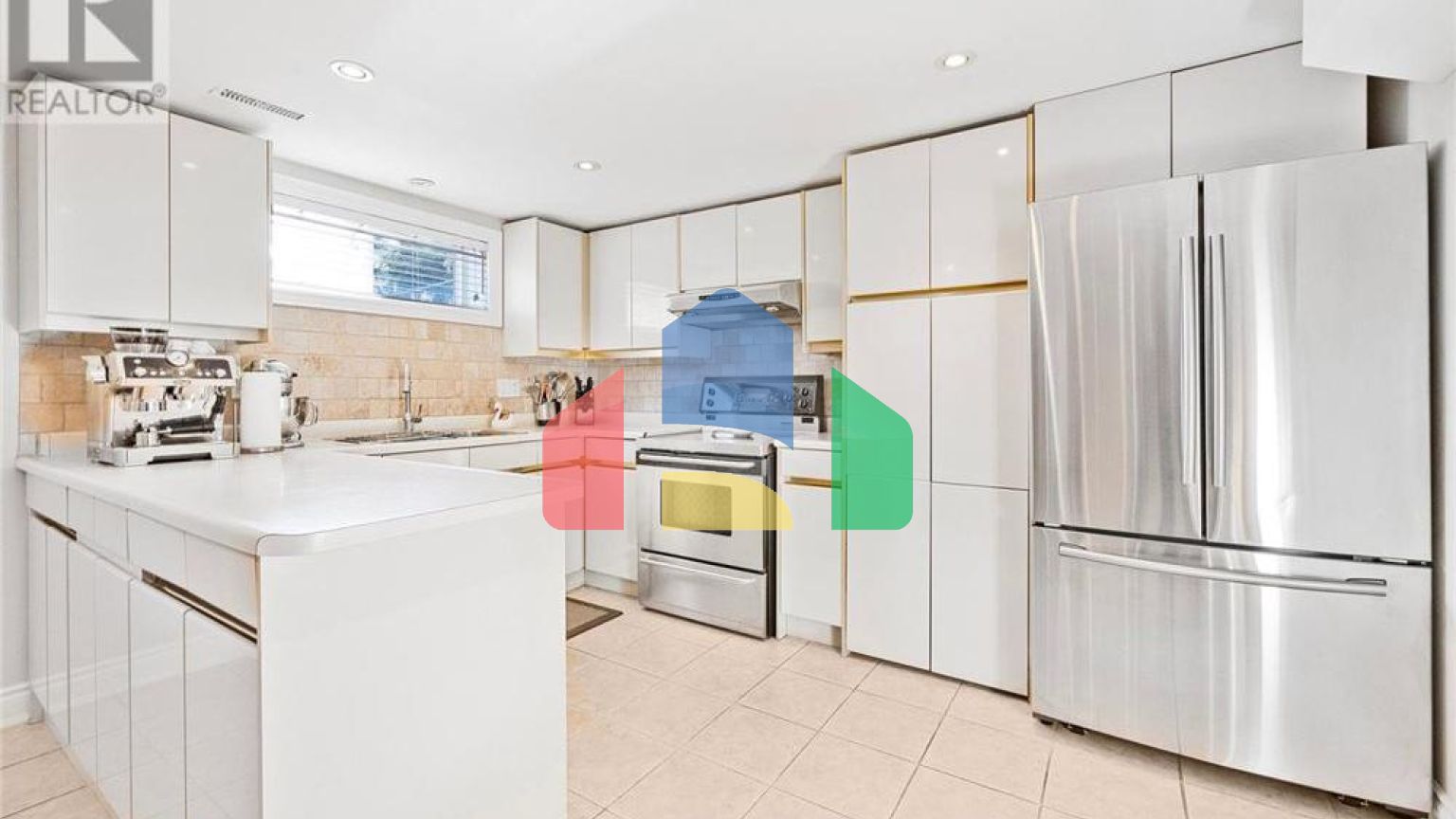 Residential - Single Family Home - Toronto, Canada - Canada