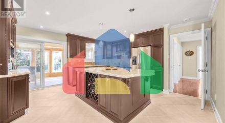 Residential - Single Family Home - Toronto, Canada - Canada