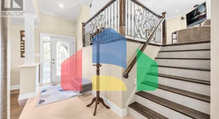 Residential - Single Family Home - Toronto, Canada - Canada