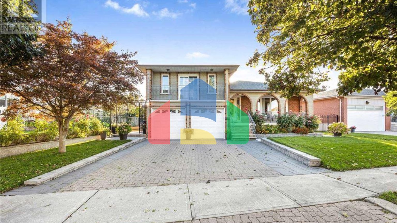 Residential - Single Family Home - Toronto, Canada - Canada