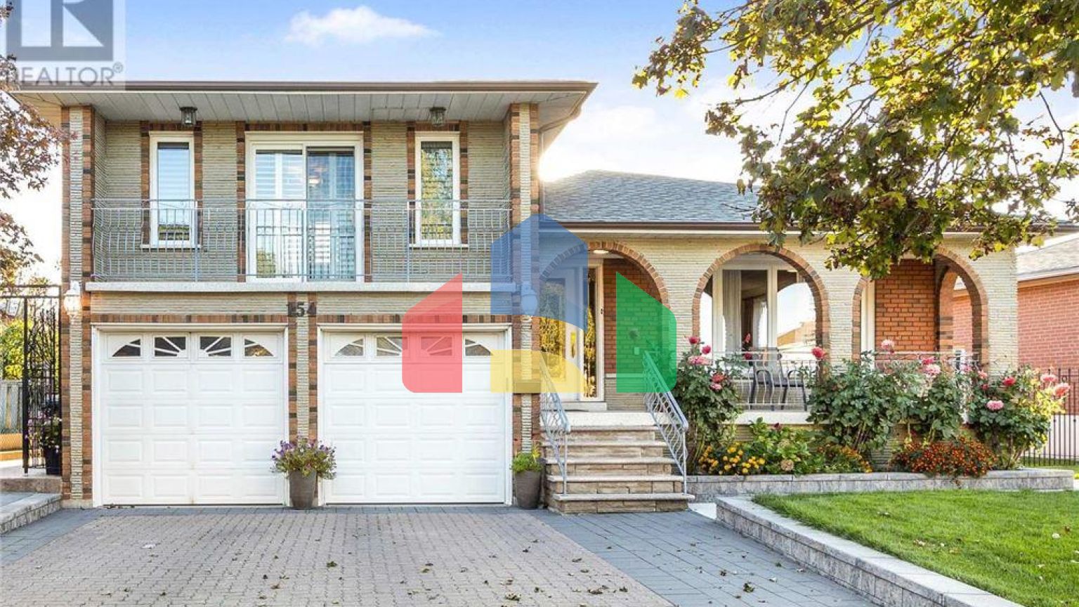 Residential - Single Family Home - Toronto, Canada - Canada