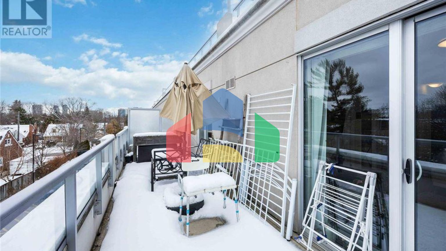 Residential - Single Family Home - Toronto, Canada - Canada