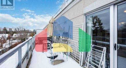 Residential - Single Family Home - Toronto, Canada - Canada