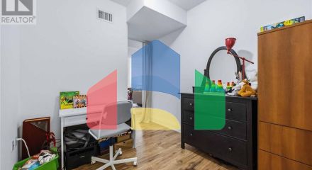 Residential - Single Family Home - Toronto, Canada - Canada