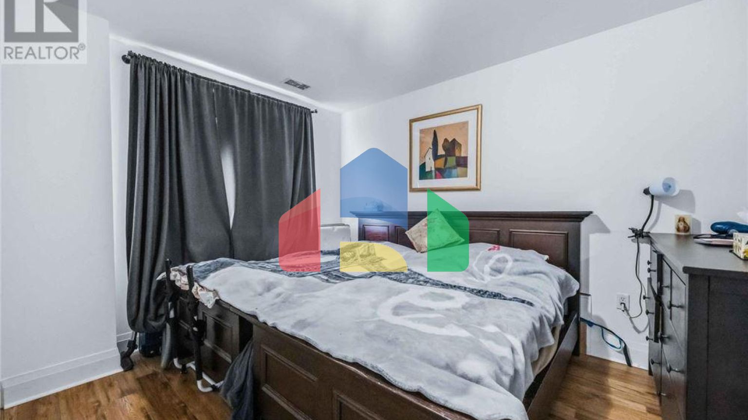 Residential - Single Family Home - Toronto, Canada - Canada