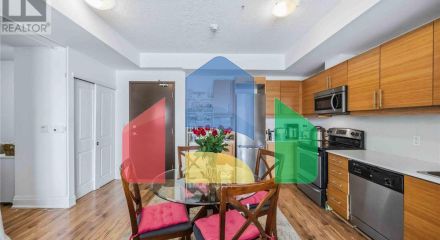 Residential - Single Family Home - Toronto, Canada - Canada