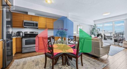 Residential - Single Family Home - Toronto, Canada - Canada