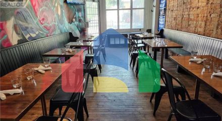 Commercial - Commercial/Retail - Toronto, Canada - Canada