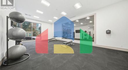 Residential - Single Family Home - Toronto, Canada - Canada