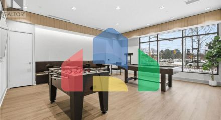 Residential - Single Family Home - Toronto, Canada - Canada