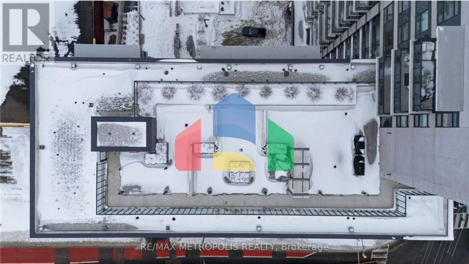 Residential - Single Family Home - Toronto, Canada - Canada