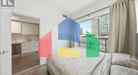 Residential - Single Family Home - Toronto, Canada - Canada