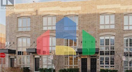 Residential - Single Family Home - Toronto, Canada - Canada