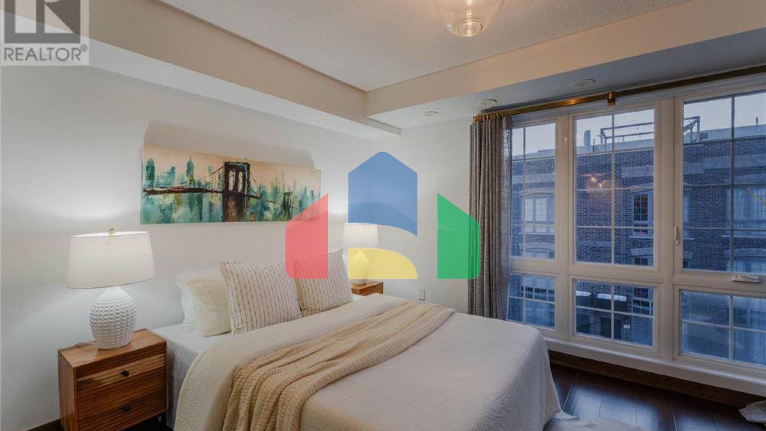 Residential - Single Family Home - Toronto, Canada - Canada