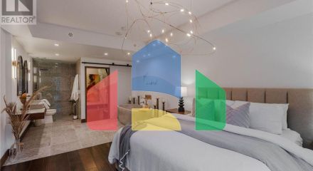 Residential - Single Family Home - Toronto, Canada - Canada