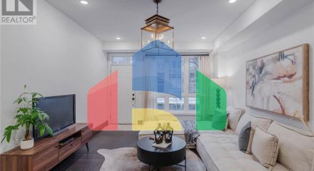 Residential - Single Family Home - Toronto, Canada - Canada