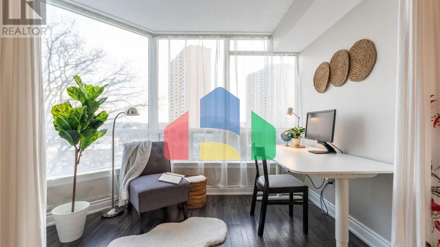 Residential - Single Family Home - Toronto, Canada - Canada