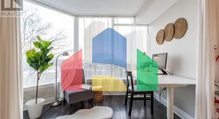 Residential - Single Family Home - Toronto, Canada - Canada