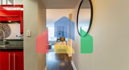 Residential - Single Family Home - Toronto, Canada - Canada