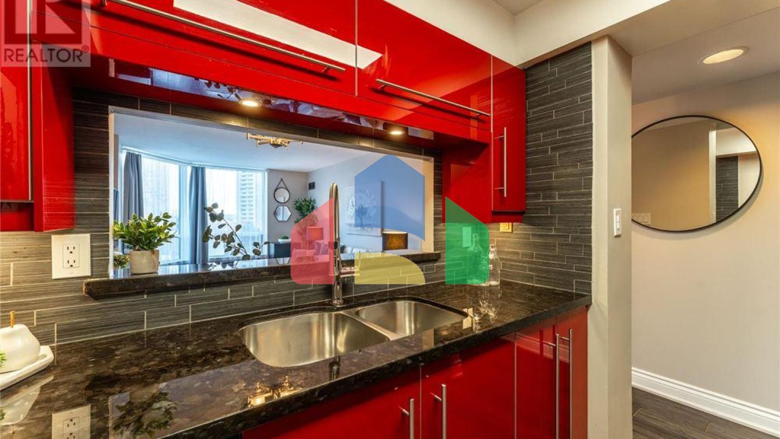 Residential - Single Family Home - Toronto, Canada - Canada