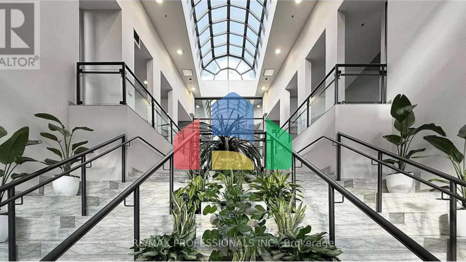 Residential - Single Family Home - Toronto, Canada - Canada