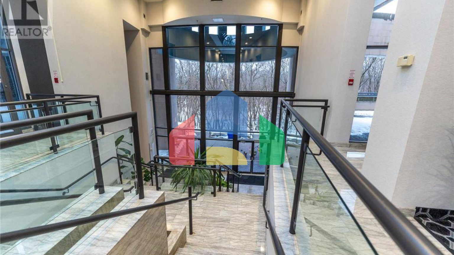 Residential - Single Family Home - Toronto, Canada - Canada