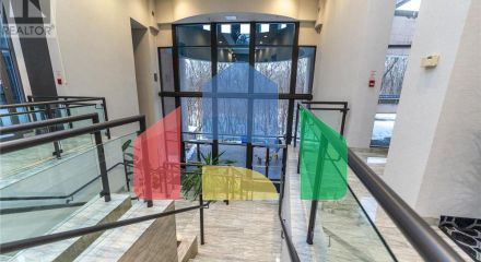 Residential - Single Family Home - Toronto, Canada - Canada