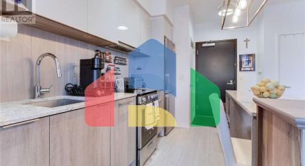 Residential - Single Family Home - Toronto, Canada - Canada