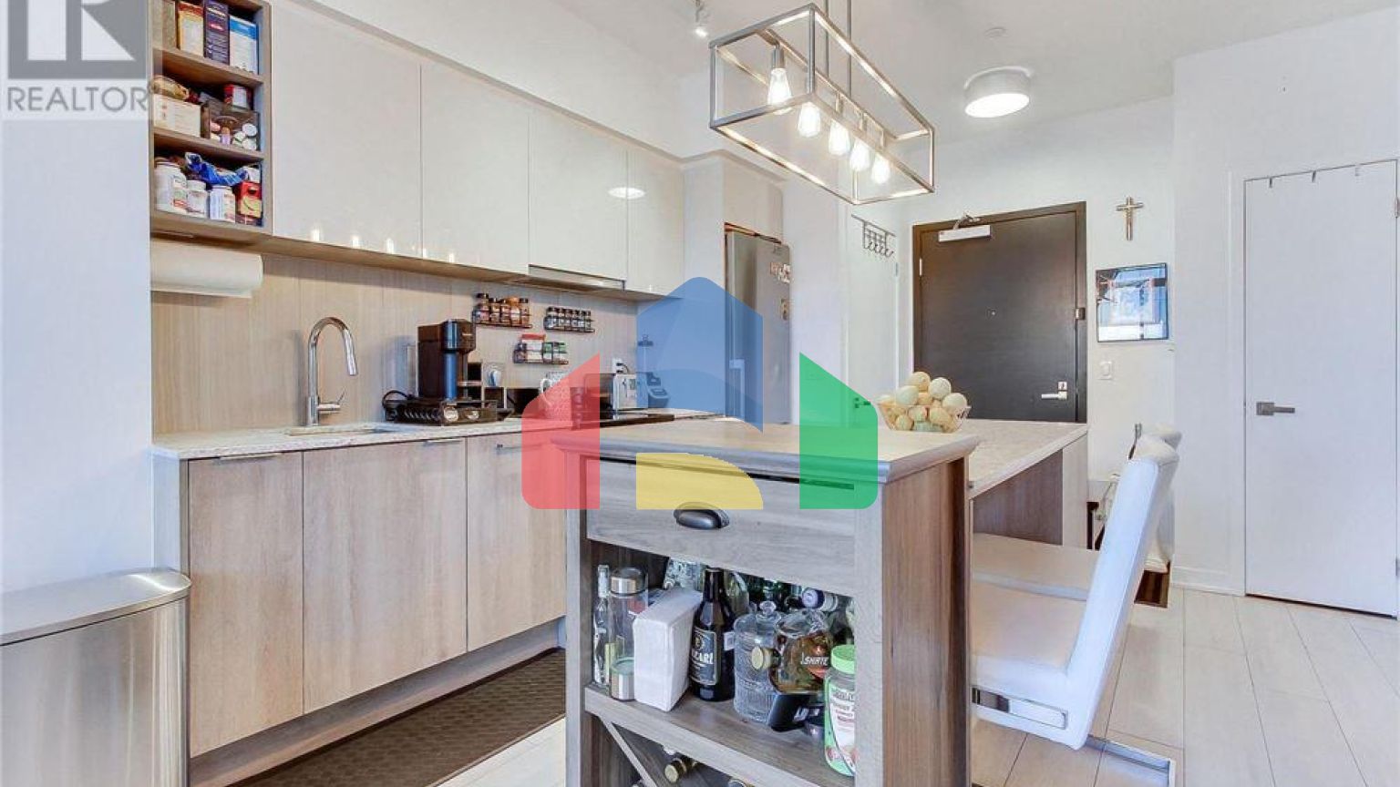 Residential - Single Family Home - Toronto, Canada - Canada