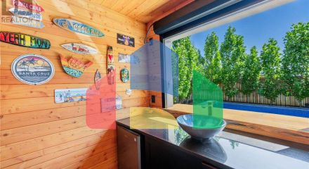 Residential - Single Family Home - Toronto, Canada - Canada