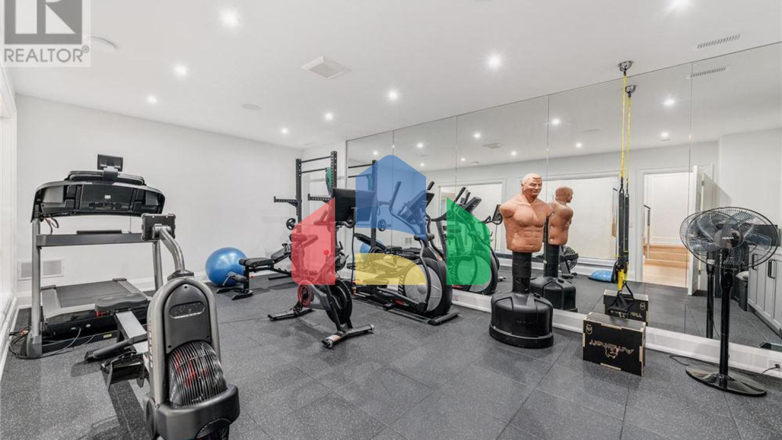 Residential - Single Family Home - Toronto, Canada - Canada