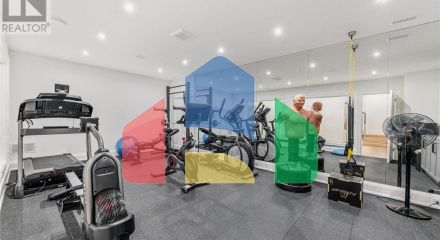 Residential - Single Family Home - Toronto, Canada - Canada