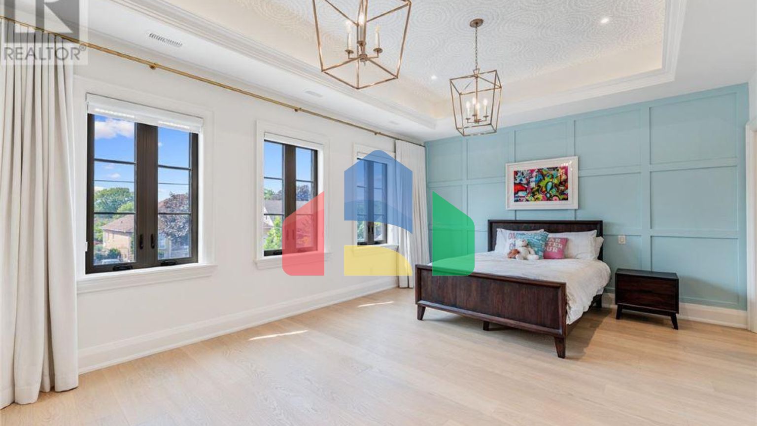 Residential - Single Family Home - Toronto, Canada - Canada