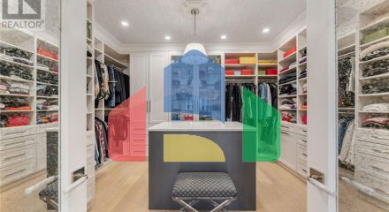 Residential - Single Family Home - Toronto, Canada - Canada