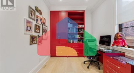 Residential - Single Family Home - Toronto, Canada - Canada