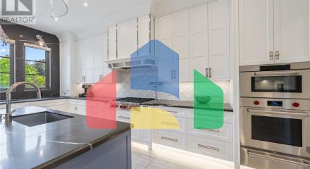 Residential - Single Family Home - Toronto, Canada - Canada